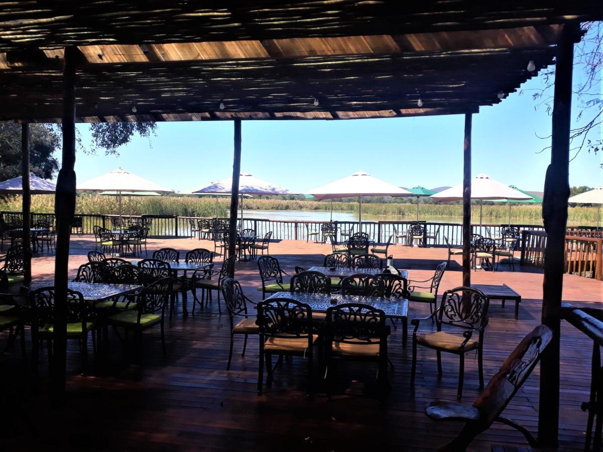 Crocodile Pools River Safaris Gaborone Eksteriør billede