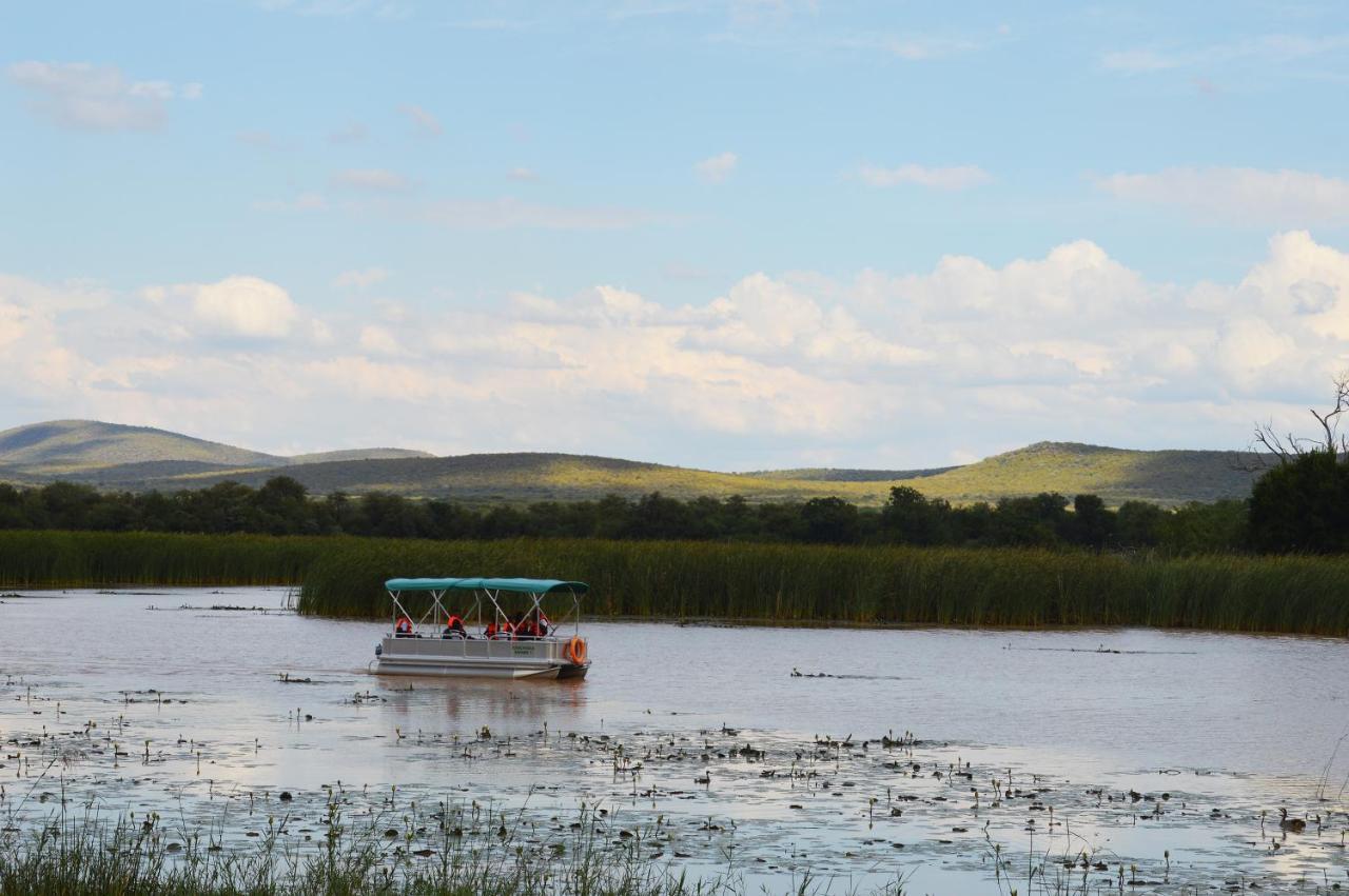 Crocodile Pools River Safaris Gaborone Eksteriør billede