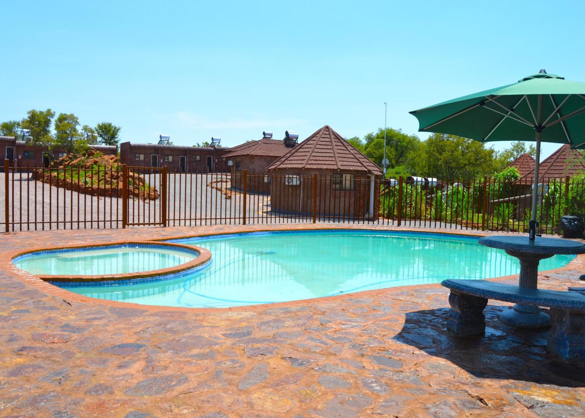 Crocodile Pools River Safaris Gaborone Eksteriør billede